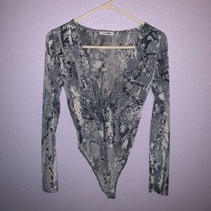 Fashion nova snake skin body suit